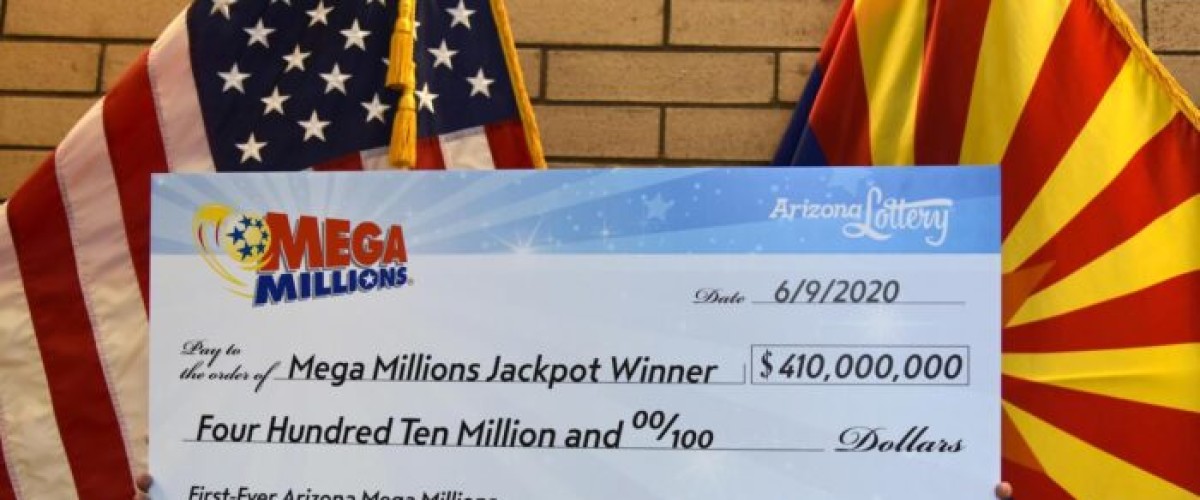 Coppia dell'Arizona reclama il jackpot al Mega Millions da 410 milioni