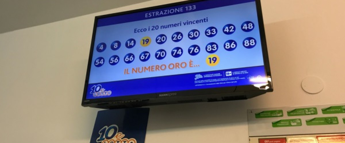 A Milano vinti 2,5 milioni con il 10 e Lotto