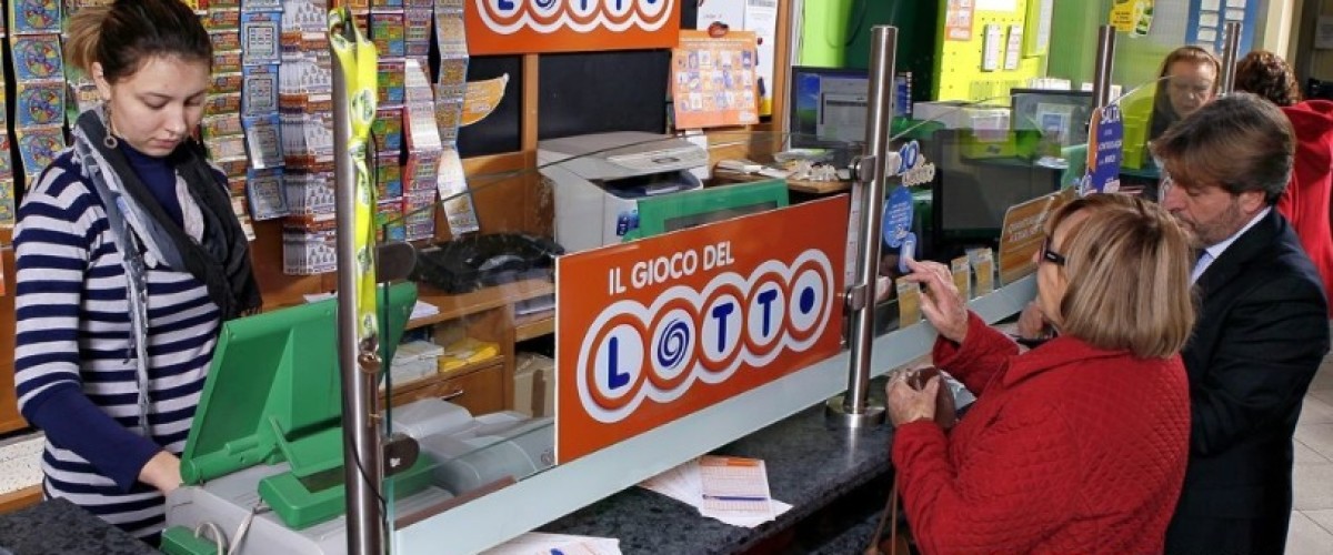 Incredibile vincita al Lotto a Venezia, 8 schedine uguali valgono 400 mila euro