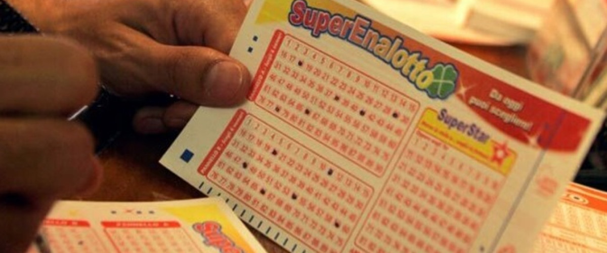 Superenalotto, niente jackpot ma si festeggia a Treviso e Milano con un '5' da 81 mila