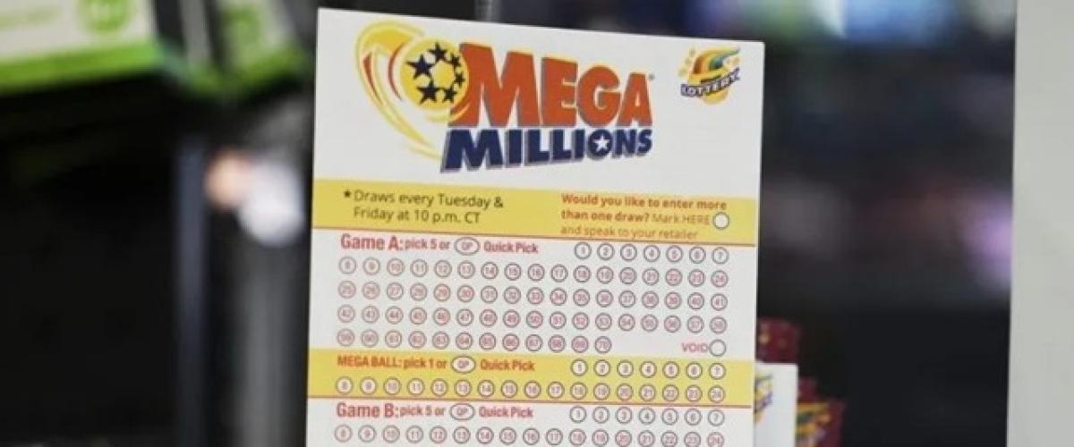 In USA vincitore del jackpot al Mega Millions da 349 milioni va a ritirare il premio