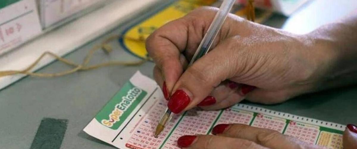 Tanti vincitori con un “5” al Superenalotto, ma il jackpot sfugge ancora