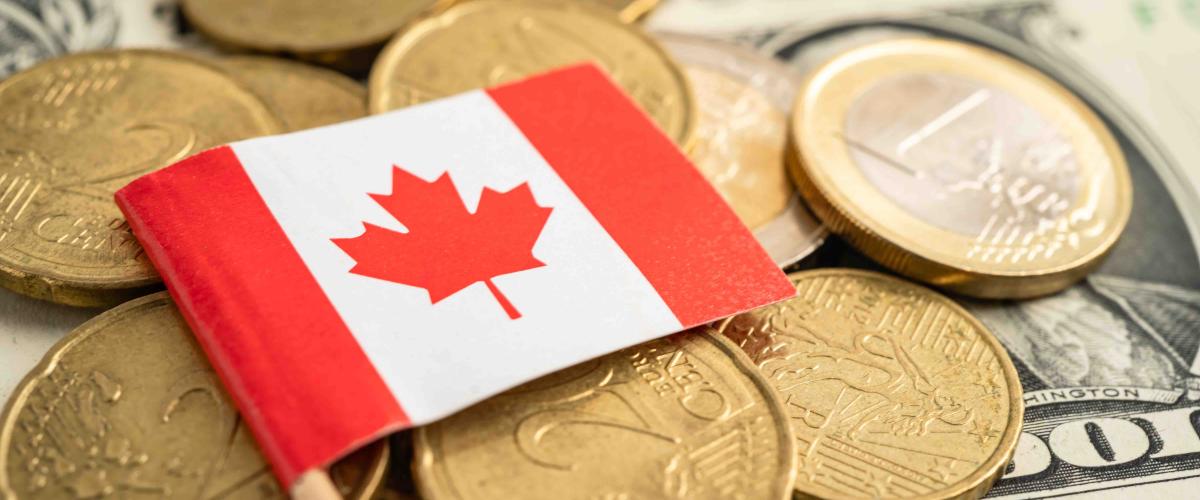 Lavoratori di fabbrica si dividono il premio da 80,4 milioni di dollari del Lotto Max, il più grande montepremi nella storia della lotteria canadese