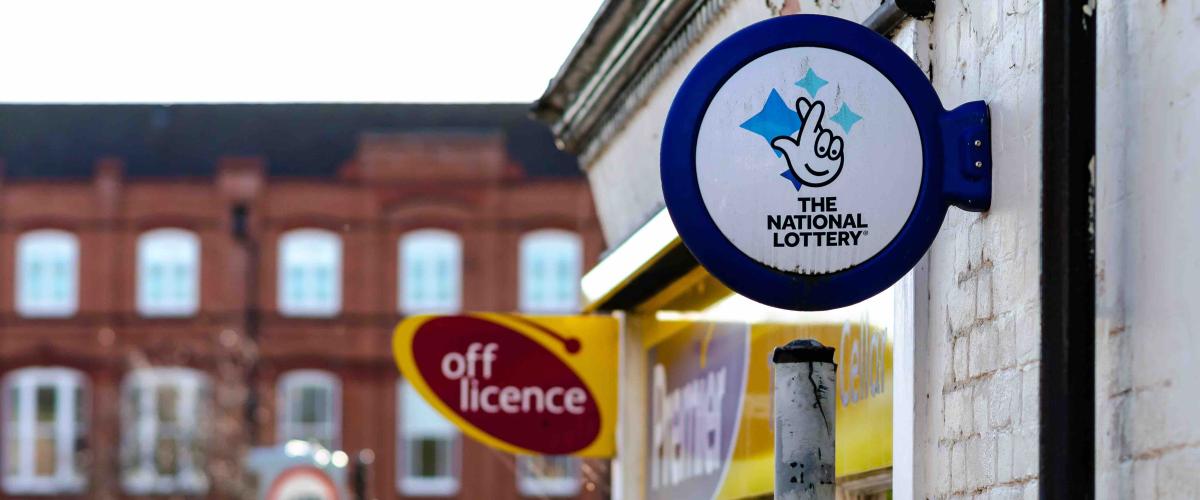 Il Jackpot Superdraw di EuroMillions da £181 milioni è stato vinto nel Regno Unito!